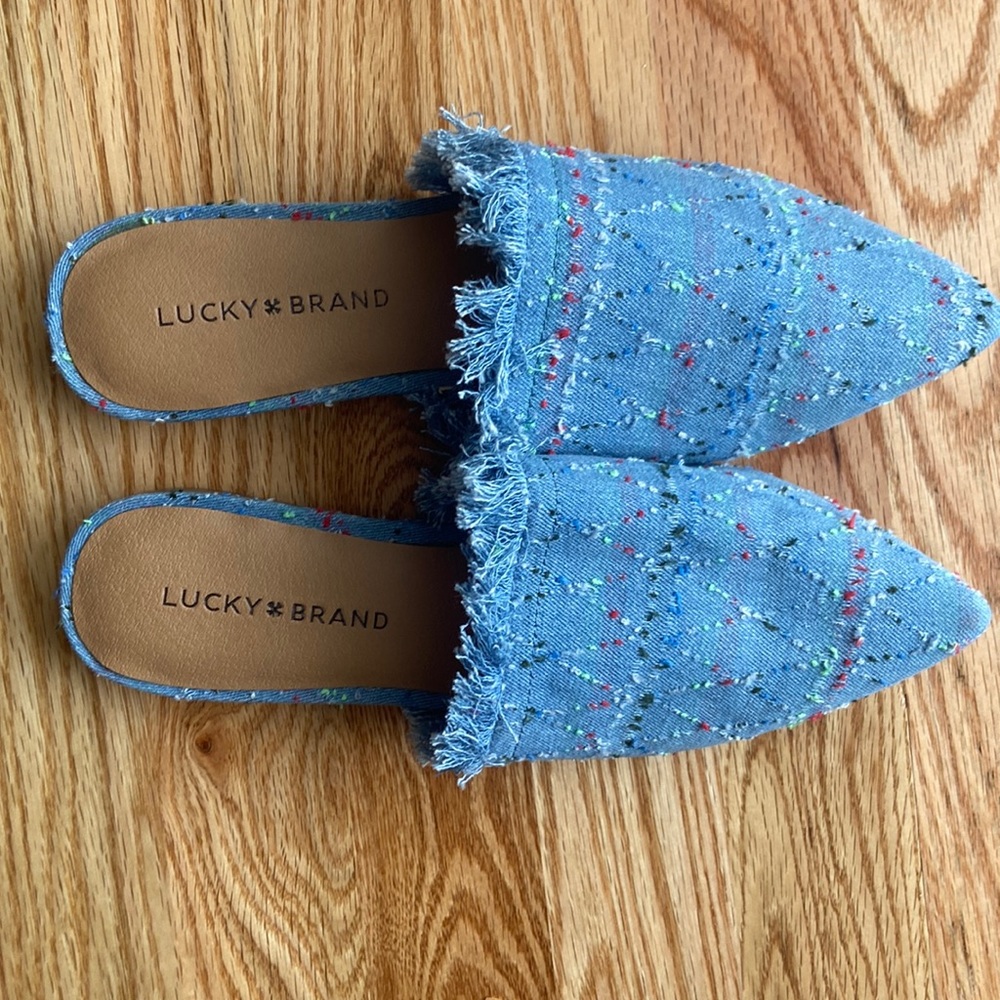 Lucky Brand Bapsee Canvas Flat Slides
Blue Speckled - new, never worn